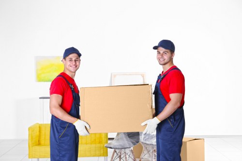 Moving truck service for homes and flats in Streatham