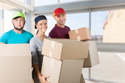 Streatham movers helping with a local home relocation