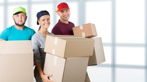Packing and loading service for a Streatham property relocation