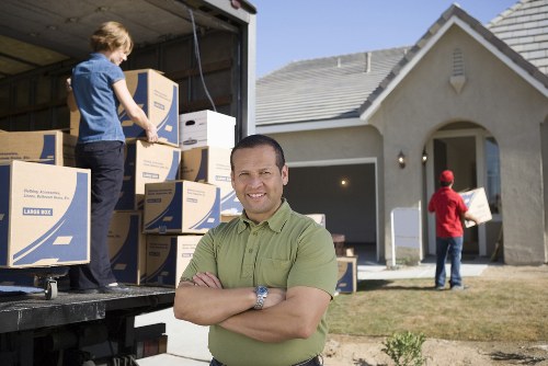Communication stage of a mover complaint investigation